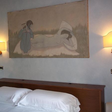Agriturismo Lupo Cerrino Tarquinia Habitación foto