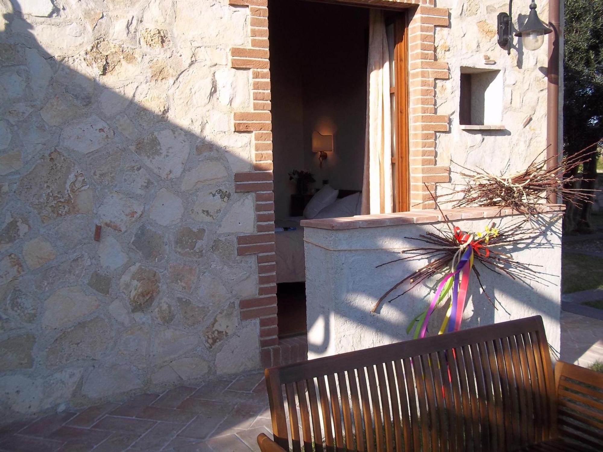 Agriturismo Lupo Cerrino Tarquinia Habitación foto